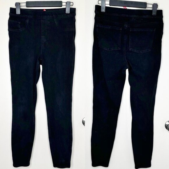 SPANX Ankle Skinny Jeans in Clean Black - Picture 4 of 9